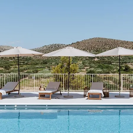 Casa Luma Design Villa, Heated Pool & Privacy 别墅