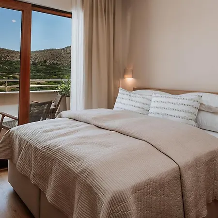 别墅 Casa Luma Design Villa, Heated Pool & Privacy Donje Polje