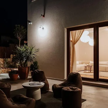 Casa Luma Design Villa, Heated Pool & Privacy 别墅