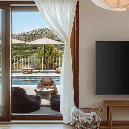 别墅 Casa Luma Design Villa, Heated Pool & Privacy *