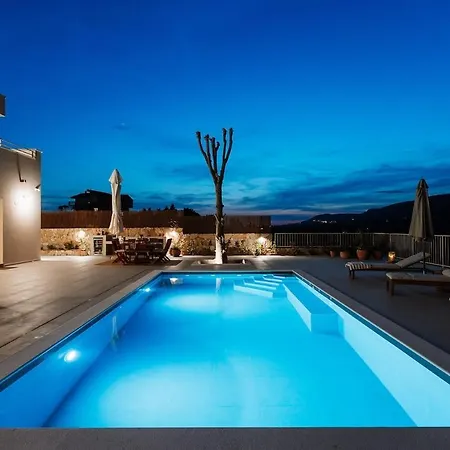 别墅 Casa Luma Design Villa, Heated Pool & Privacy Donje Polje
